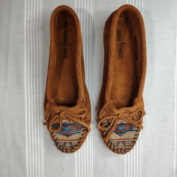 Minnetonka Arizona Kilty Moccasin Shoes Womens 8 Brown‎ Leather Embroidered - Picture 1 of 9